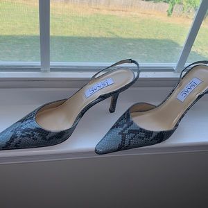 Isaac Made in Italy Blue Python Print size 7.5